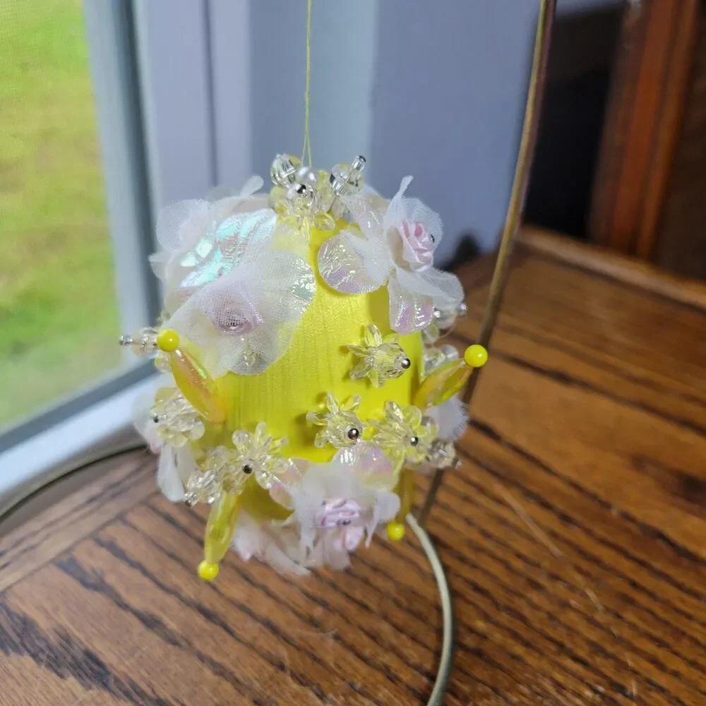 Vtg Ornate Easter Egg Handmade Beaded Push Pin Satin Basket Filler Yellow Egg